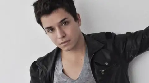 Confira "Once Upon a Time", primeiro clipe de Bernardo Falcone