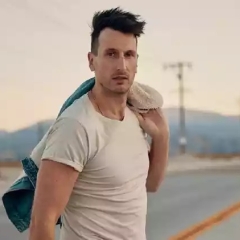 Russell Dickerson