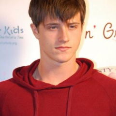 Shane Harper