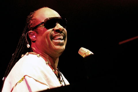 Isn't she lovely (tradução) - Stevie Wonder - VAGALUME