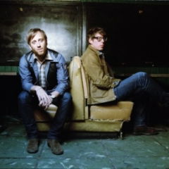 The Black Keys - It's Up To You Now (tradução)